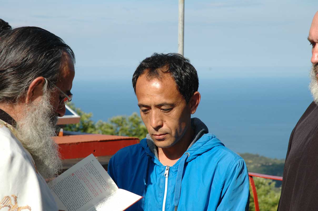 Un afghano battezzato a Monte Athos