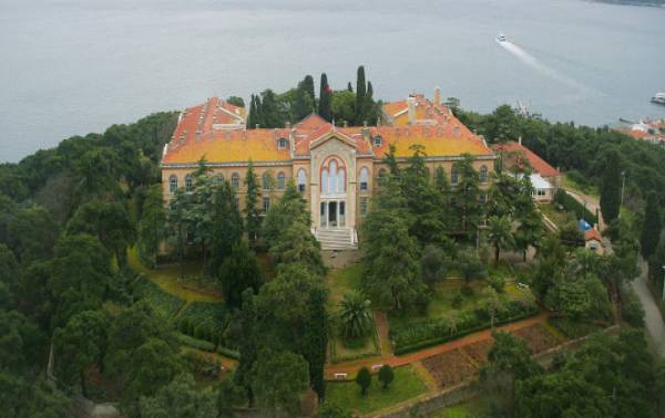 Il seminario di Halki e i suoi custodi