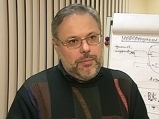 Mikhail Khazin: ci può essere pace in Ucraina?