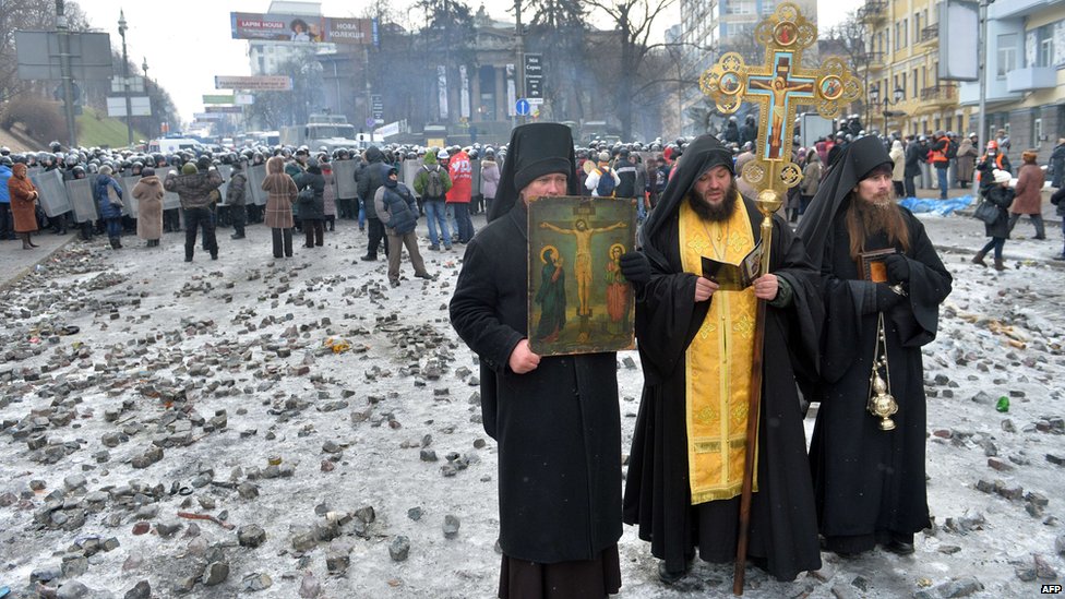 I disordini a Kiev e le risposte delle Chiese