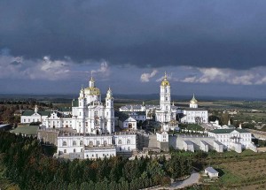 Pochaev. Alla Lavra suona l'allarme