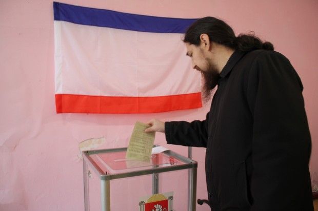 Padre Dimitrij Shiskin: Perché un sacerdote ha votato per l'annessione della Crimea alla Federazione Russa?