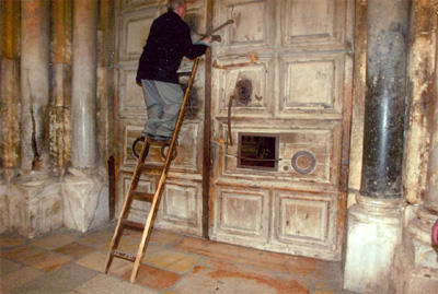 I custodi musulmani del Santo Sepolcro