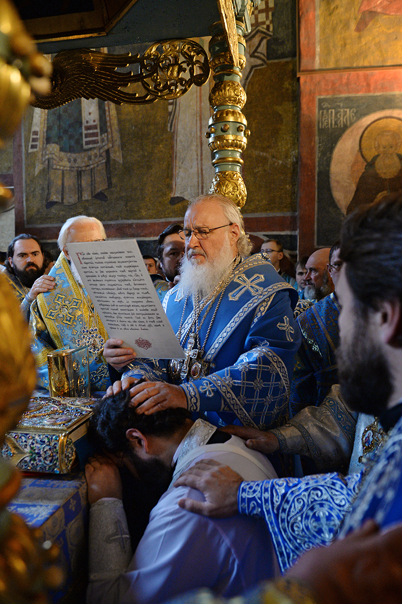 Funzione patriarcale della festa dell’icona della Madre di Dio di Iviron al monastero di Novodevich di Mosca. Chirotonia dell’archimandrita Antoniy (Sevryuk) a vescovo di Bogorodsk