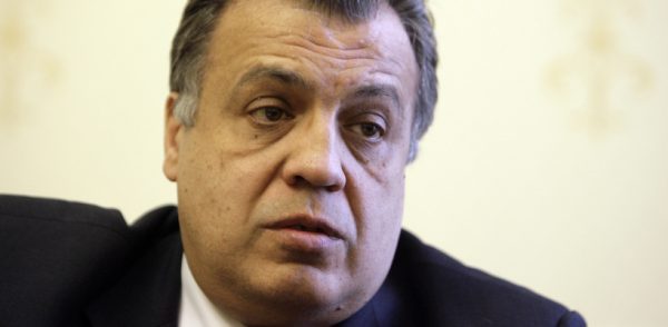 Il patriarca Kirill definisce il defunto ambasciatore Karlov un martire