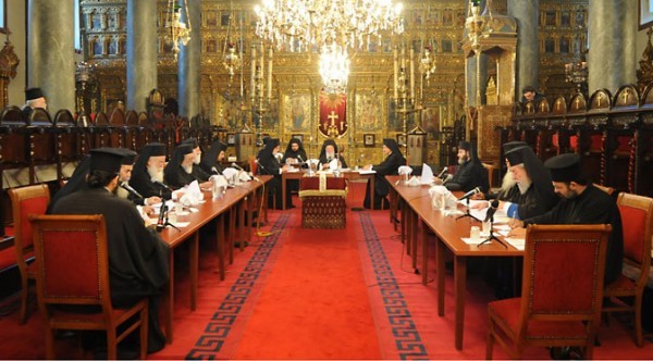 Si addensano nuvole sul Concilio di Creta