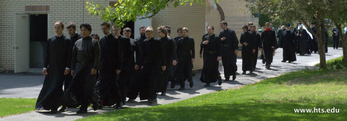 I seminaristi e le tonache