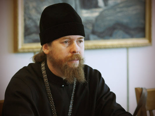Vescovo Tikhon (Shevkunov): ora non è tempo di parlare della restaurazione della monarchia