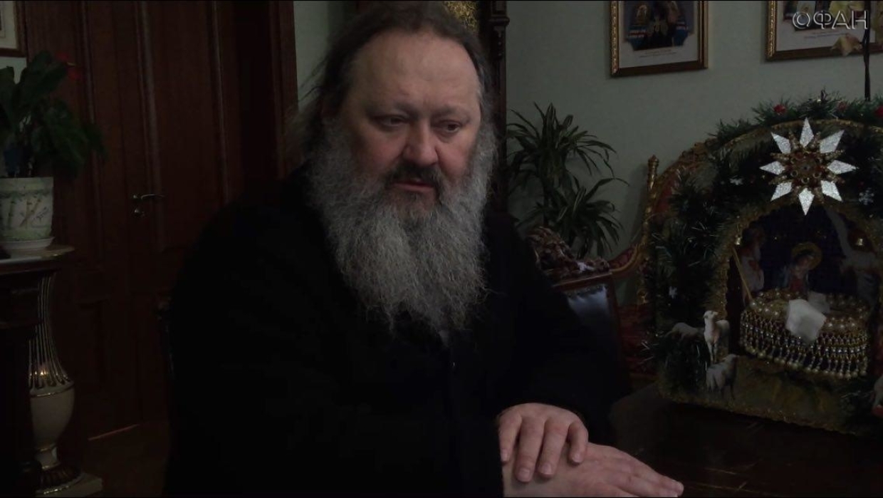 Non abbiamo paura dei neonazisti: intervista al vicario della Lavra delle Grotte di Kiev