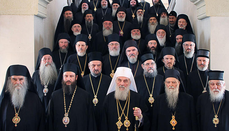 Vescovo Irinej di Bačka: La Chiesa serba per ora mantiene la comunione con Costantinopoli per economia