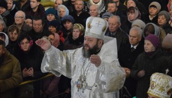 La "Chiesa ortodossa dell'Ucraina" celebra il Natale di nuovo calendario perché "il Majdan ha simboleggiato questo"