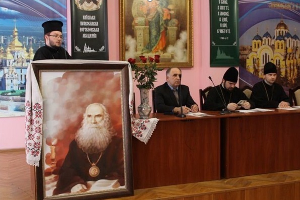 Le origini dell'anarchia ecclesiastica moderna in Ucraina