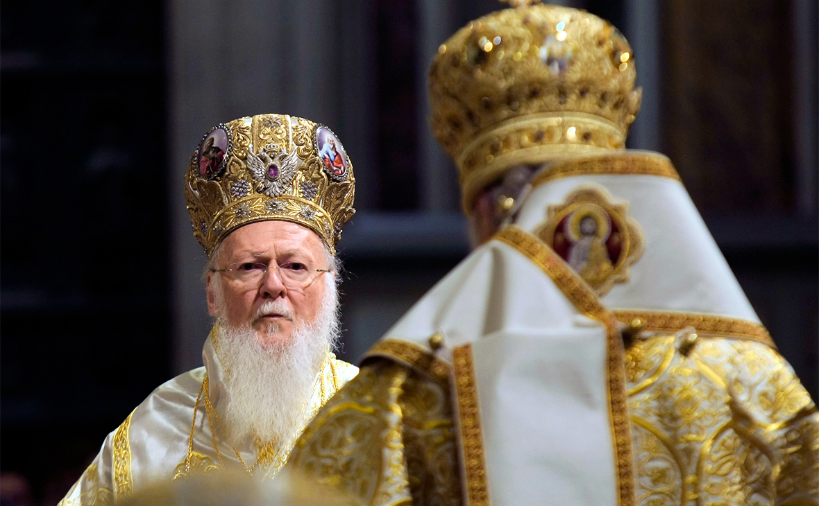 Un uomo che è prigioniero dei turchi e degli USA dovrebbe determinare il corso della Chiesa?