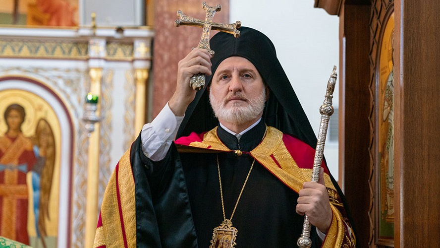 L'arcivescovo greco d'America dichiara la comunione aperta per i coniugi non ortodossi