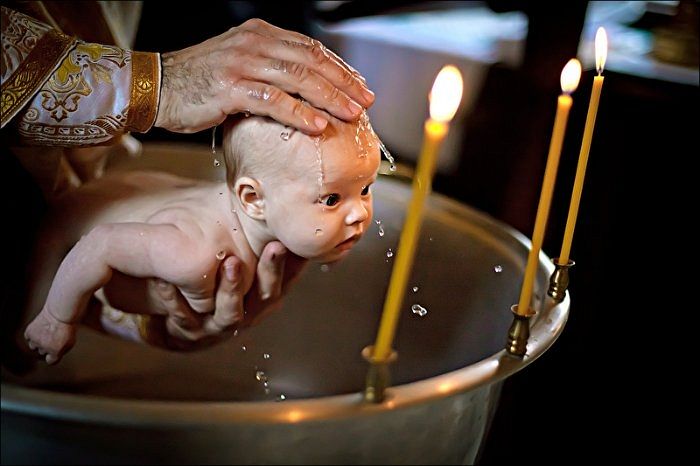 Il metropolita di Poltava battezzerà personalmente i bambini delle famiglie numerose