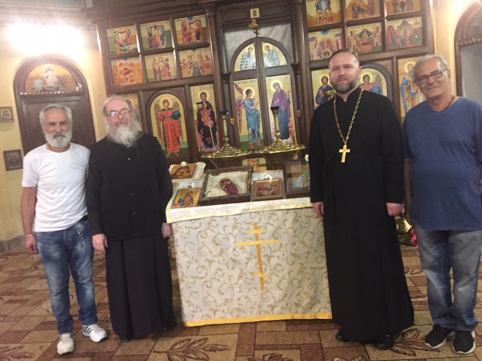 Una reliquia di san Spiridione passa per Torino