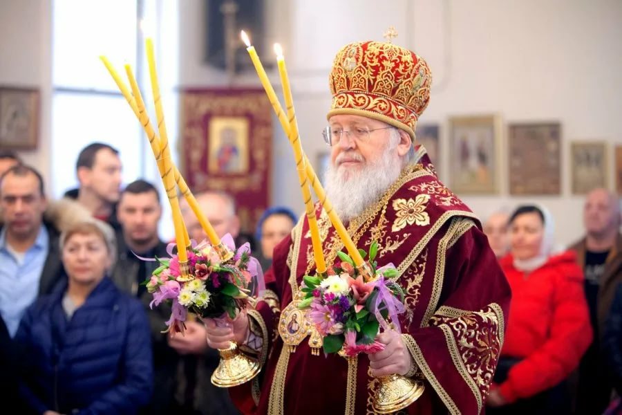 Per noi è molto importante sentirci nel seno dell'unica Chiesa russa