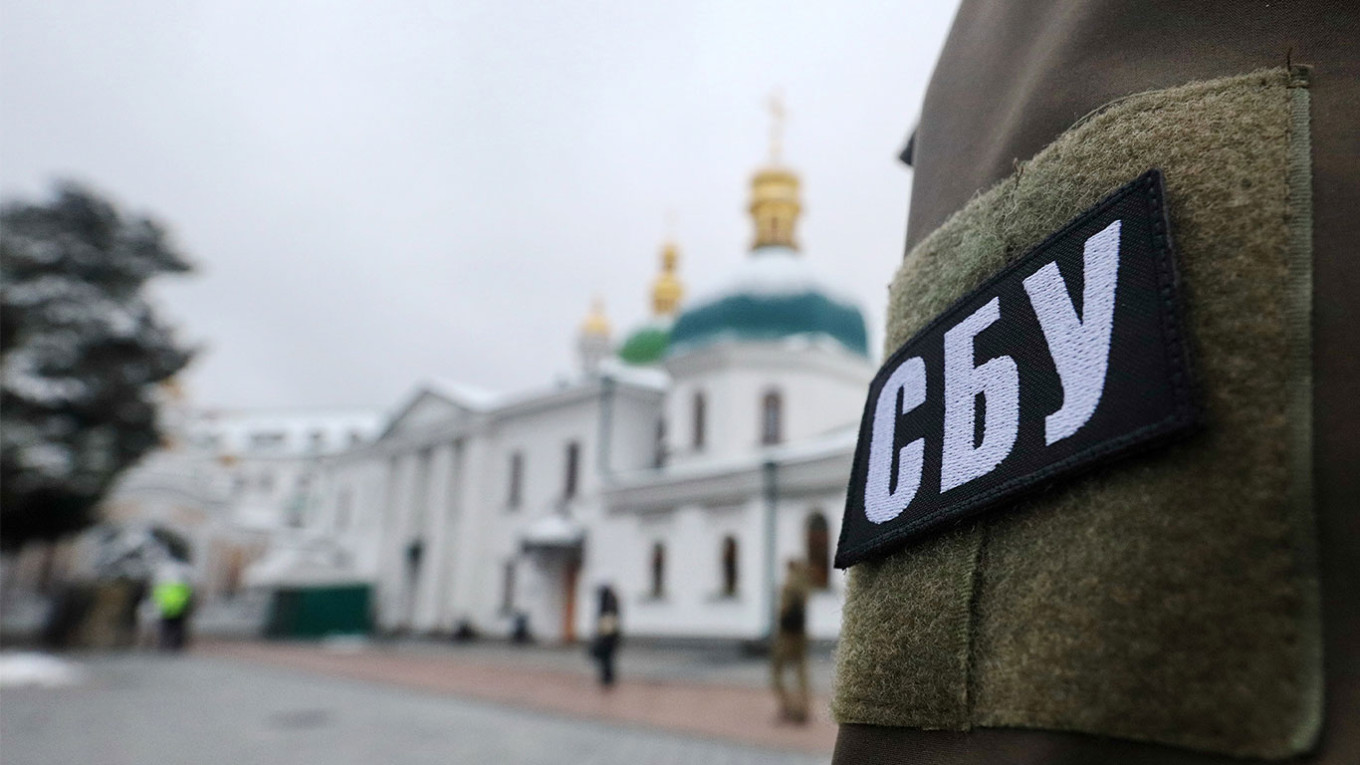 Tre testimonianze delle persecuzioni contro la Chiesa ortodossa ucraina