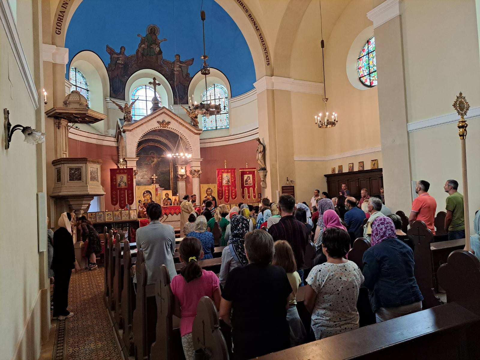 Una chiesa in Austria passa da Costantinopoli alla ROCOR