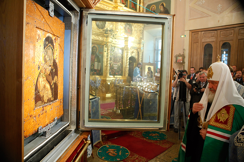 Appena dietro l'angolo, dove è conservata l'icona Vladimirskaja