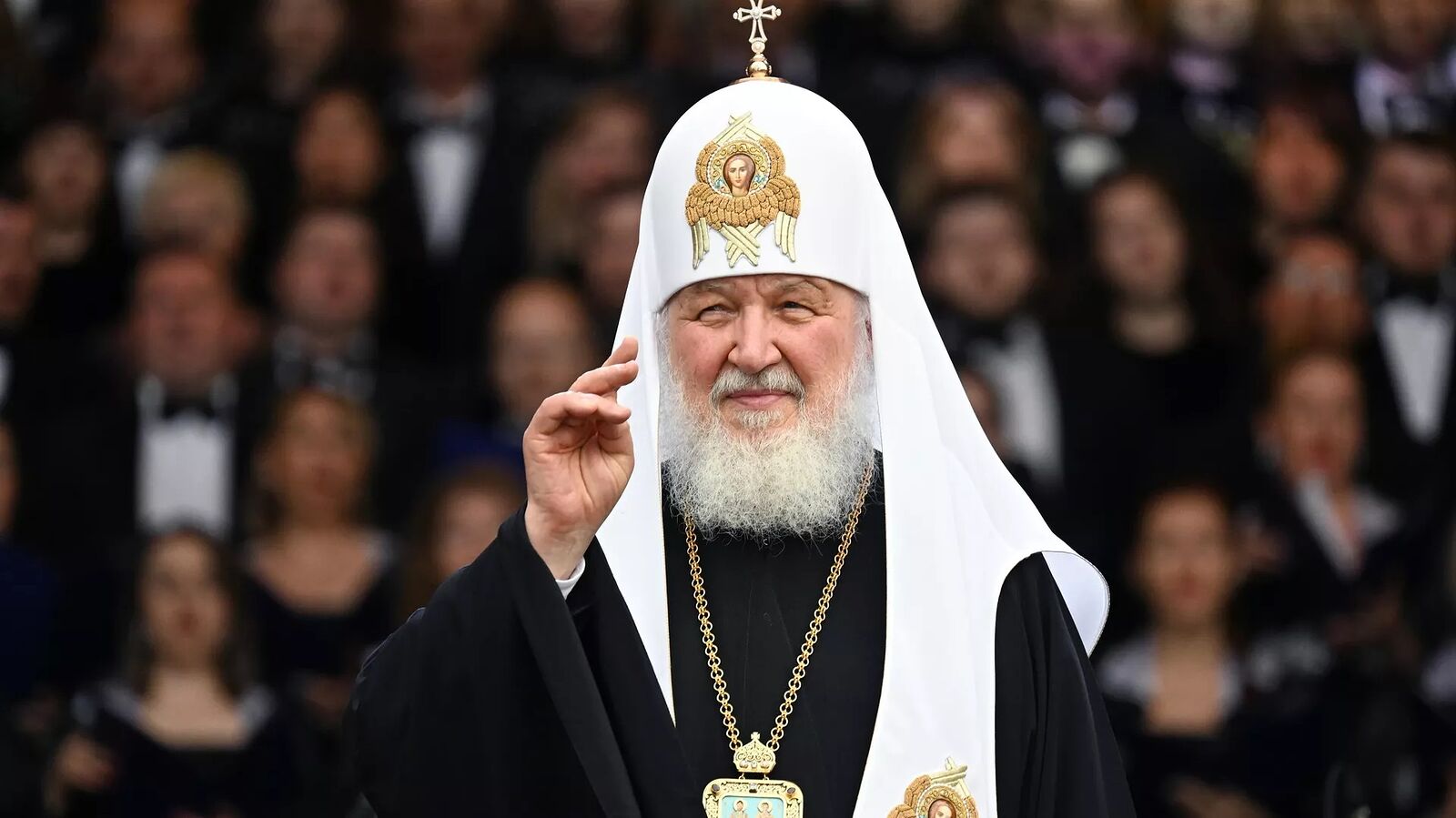 Russia: Chiesa e Stato invitano a criminalizzare l'incitamento della donna all'aborto