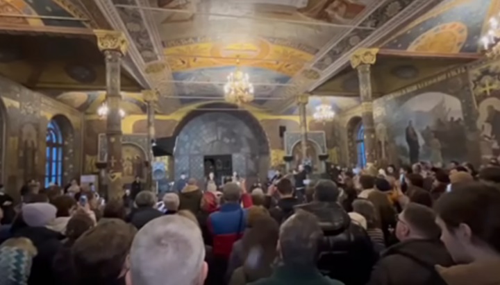 L'abominio della desolazione nei luoghi santi di Kiev