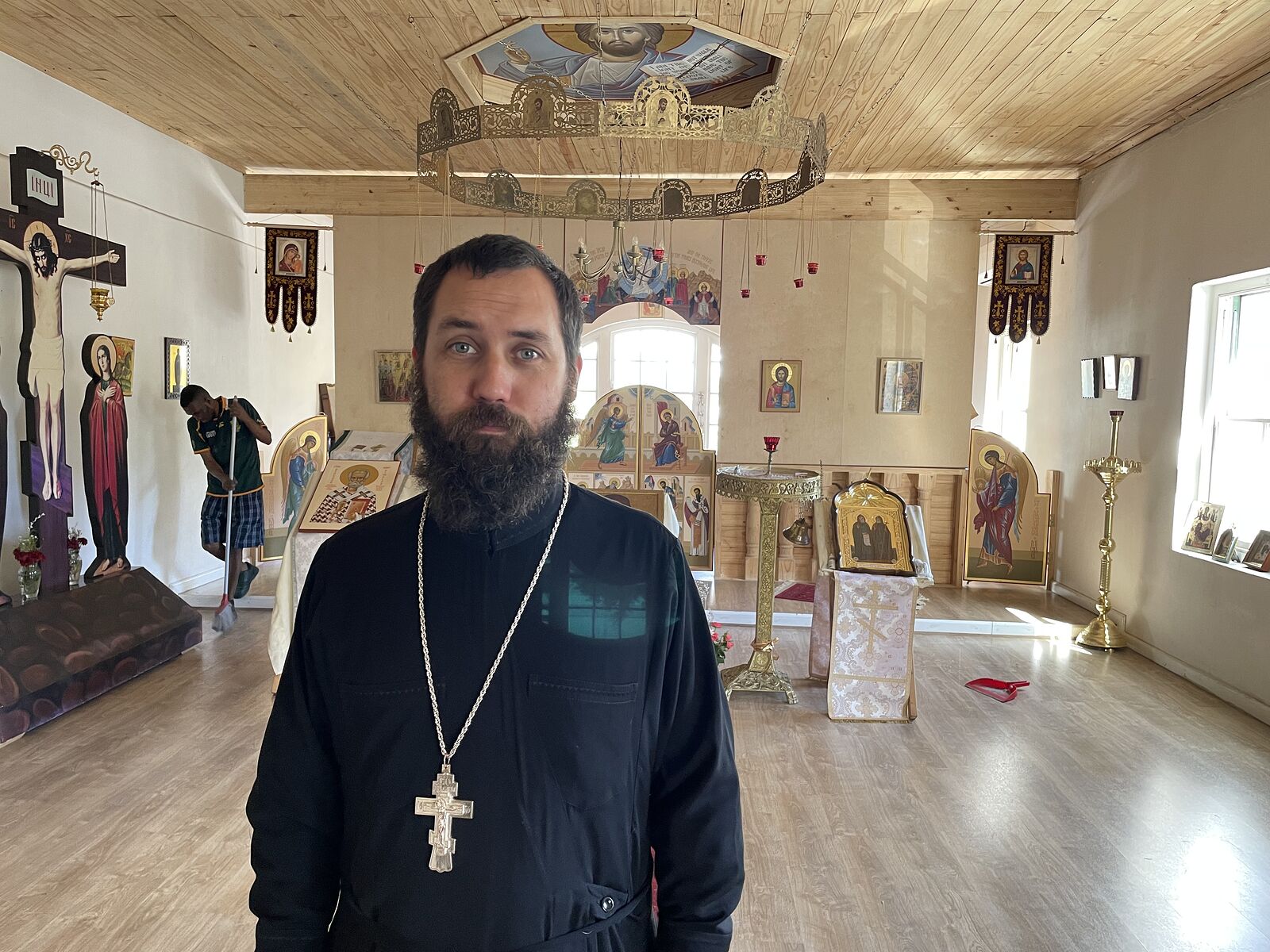 Intimoriti dalle icone ma innamorati dei nomi russi: la vita di una parrocchia del Sud Africa che si è trasferita alla Chiesa ortodossa russa