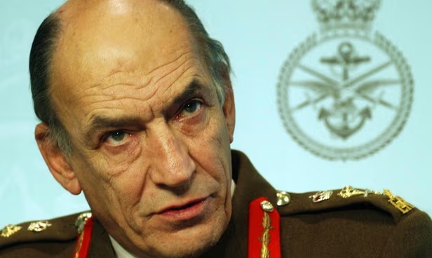 Il generale che fermò la terza guerra mondiale... nel 1999