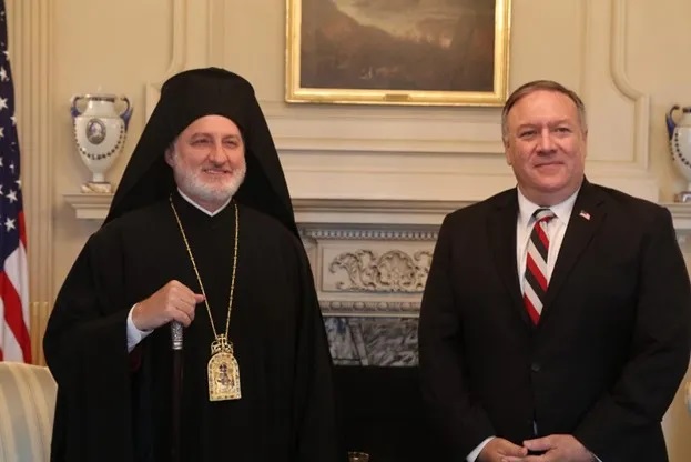 Elpidophoros "conduce l'intera arcidiocesi alla distruzione spirituale"