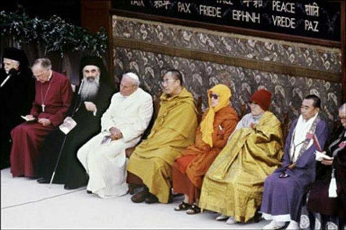 Tutte le religioni condividono la fede in un unico Dio?