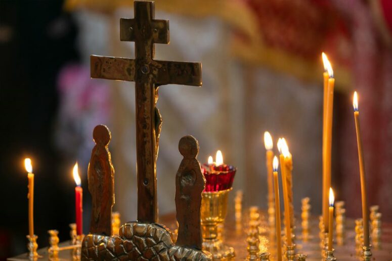 Qual è il significato dei 9 giorni e dei 40 giorni dopo la morte?