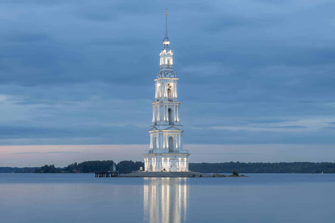 Restituito alla Chiesa il campanile di Kaljazin