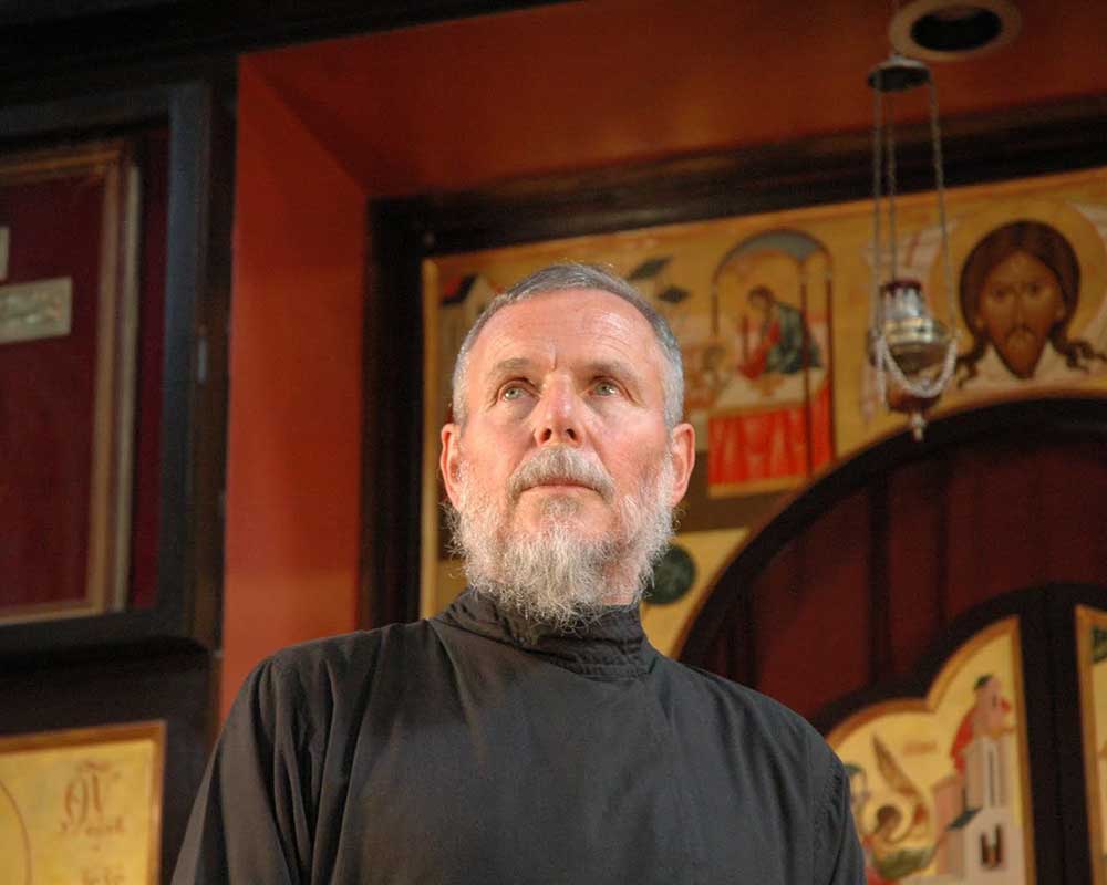 L'arciprete americano Pimen Evstafievich Simon e i suoi parrocchiani