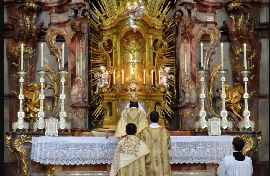 Un aspirante convertito esamina il Cattolicesimo romano